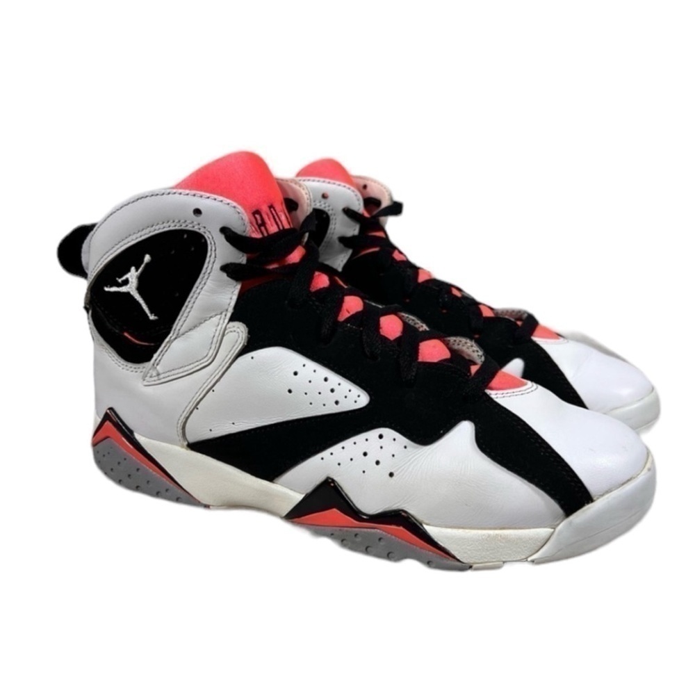 Nike Air Jordan 7 Retro GG "Hot Lava" Sneaker (Mens 8/8Y Women's 9.5)